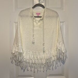 Lilly Pulitzer White Fringe Size XXS Shoulder Cover Shawl Knit Pullover Wrap EUC